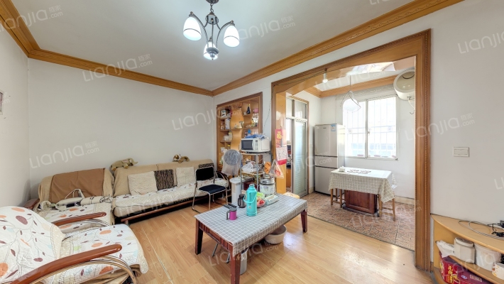 民航小区二手房实景图