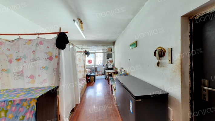 杏树里二手房实景图