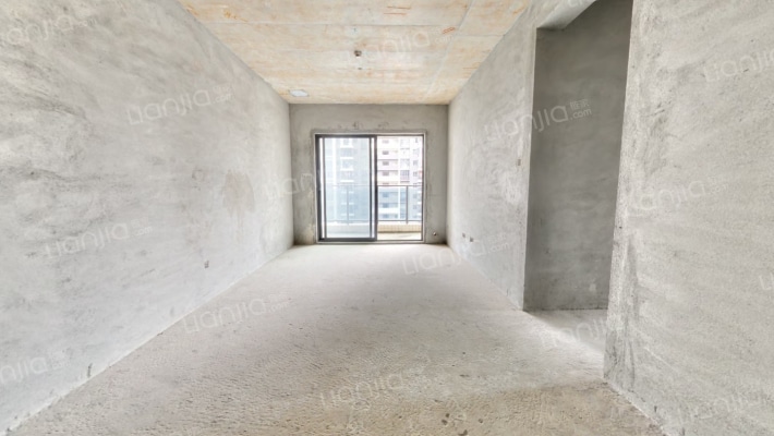 锦地繁花骏园二手房实景图