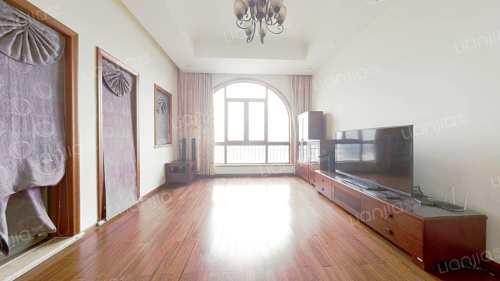 天域东区二手房实景图