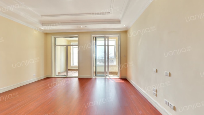 东方圣克拉一期二手房实景图