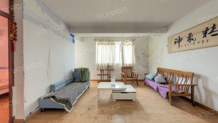 颐泰嘉园二手房实景图