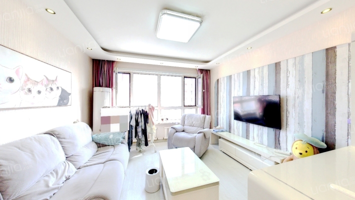 沈铁霁虹佳园二手房实景图