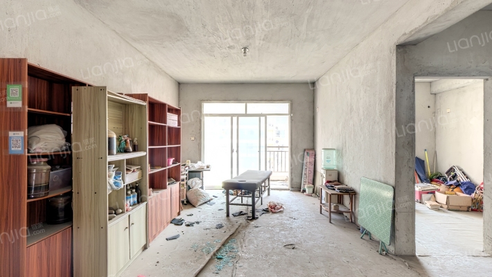 安吉公务员小区二手房实景图