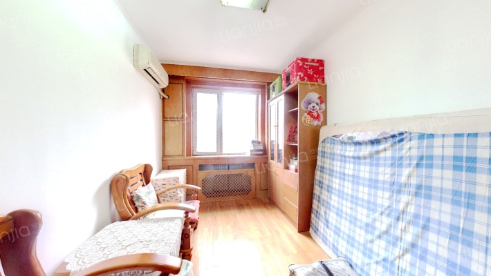 新日街二手房实景图