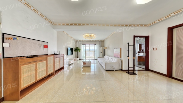 山水华庭二手房实景图