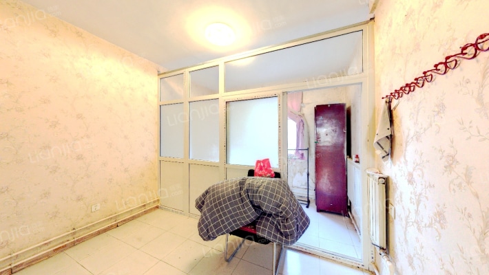 济齐路11号二手房实景图