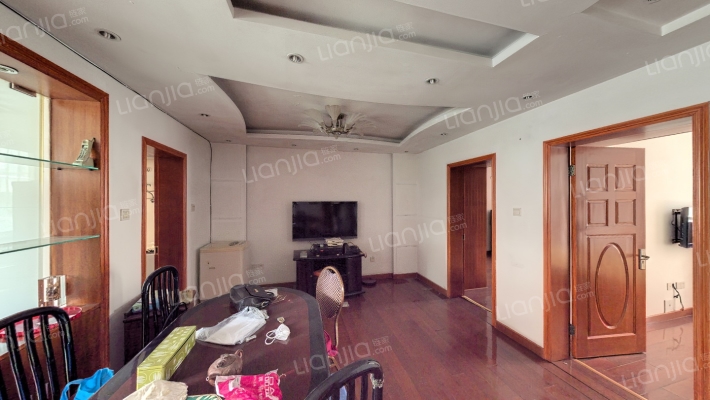 天馨花苑二手房实景图