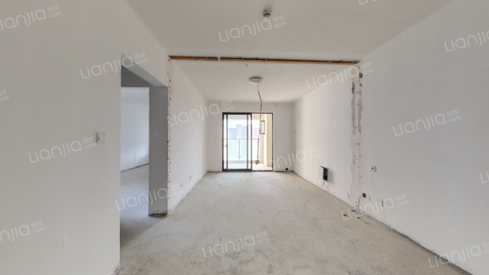 融创栖溪里二手房实景图