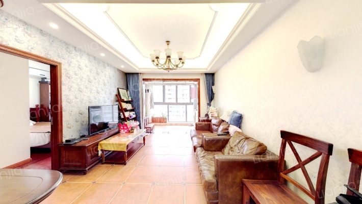 铂翠湾二手房实景图