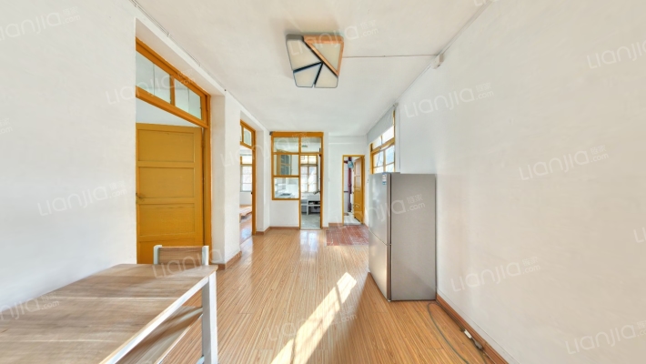 康山里小区二手房实景图