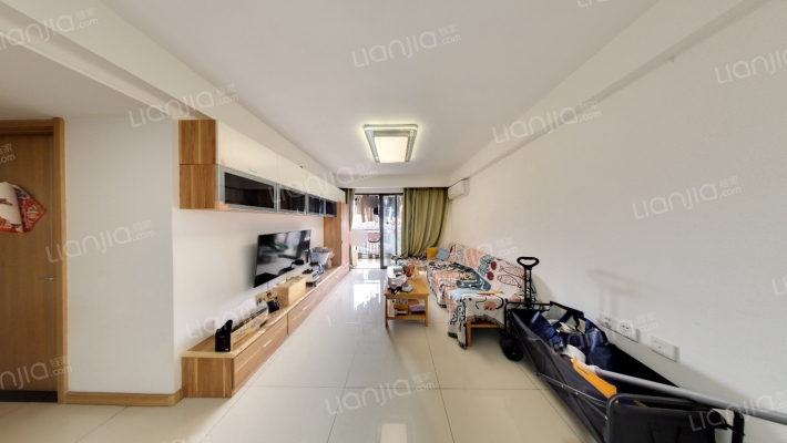 万科金域中央B区二手房实景图