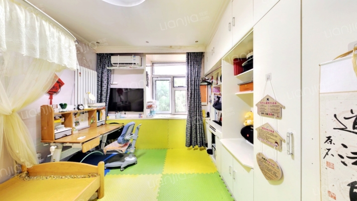 亚麻街二手房实景图