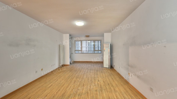 东城逸家逸秀园二手房实景图