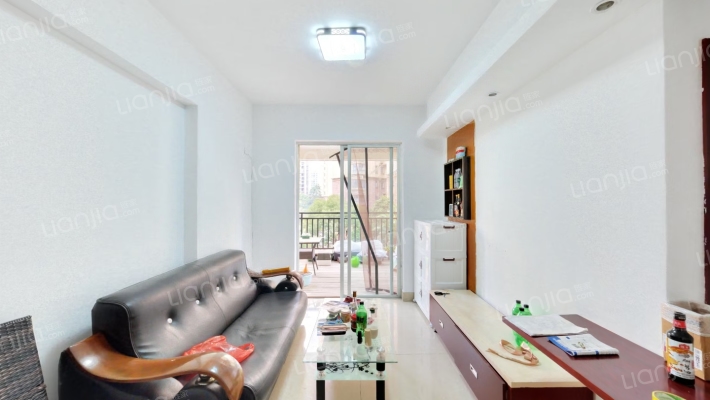 枫林蓝湾小区二手房实景图