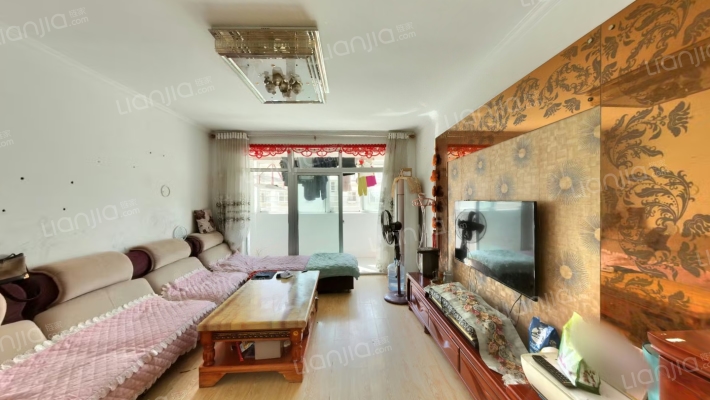 潮海馨苑二手房实景图