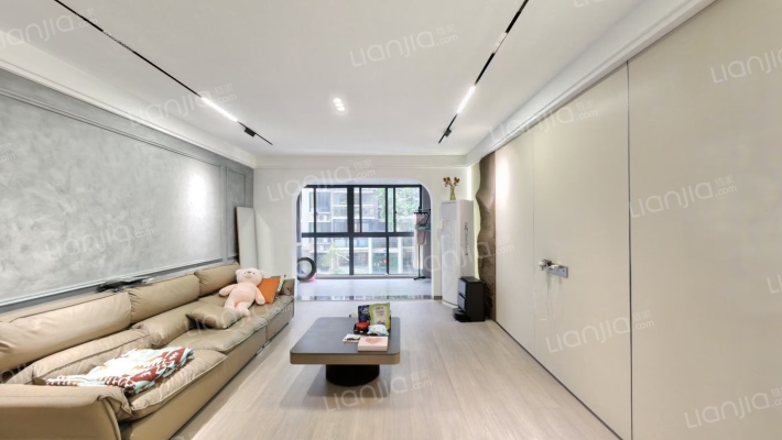 万欣翠园二手房实景图