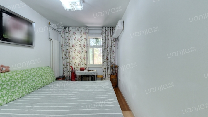 互助路18号院二手房实景图