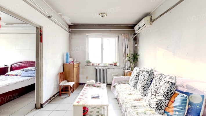 半导体宿舍二手房实景图