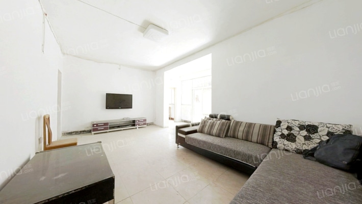 青城桥工业园家属区二手房实景图