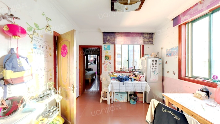 红旗花园B区二手房实景图