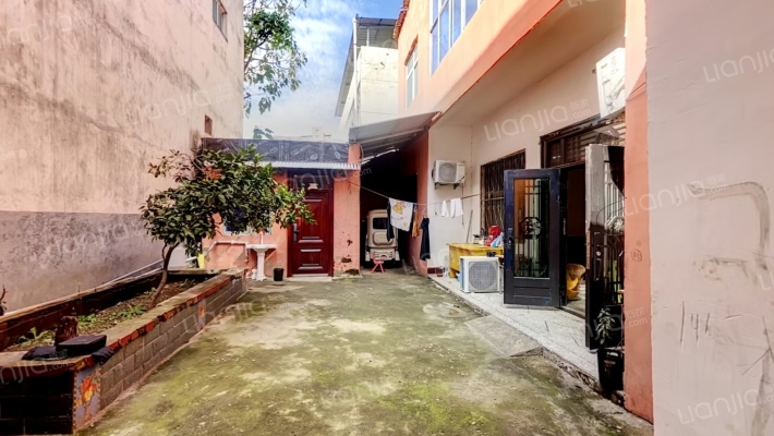 新城办商城居委会二手房实景图