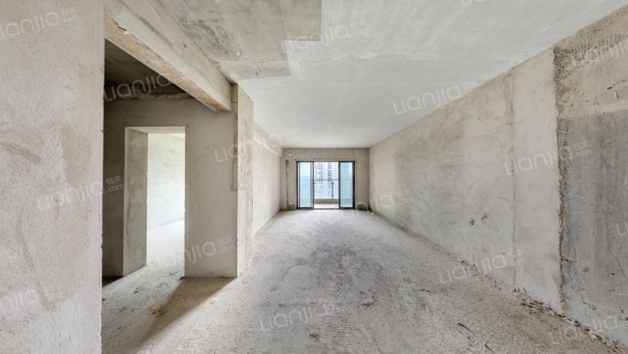 世茂望樾二手房实景图