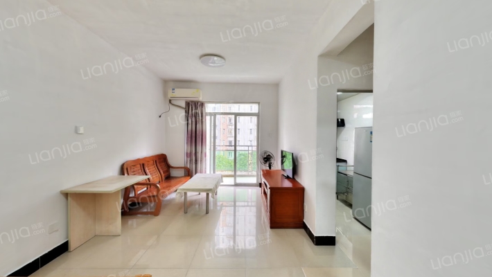 宇宏健康花城一期二手房实景图