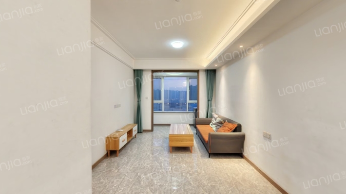 远洋春风与山水二手房实景图