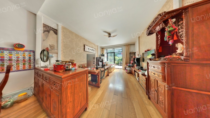 亲亲家园三期二手房实景图