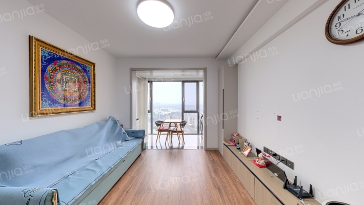 映月华府二手房实景图