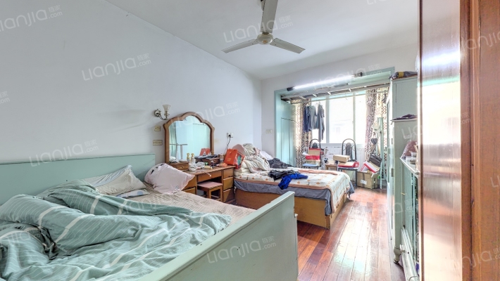 中山北路319号二手房实景图