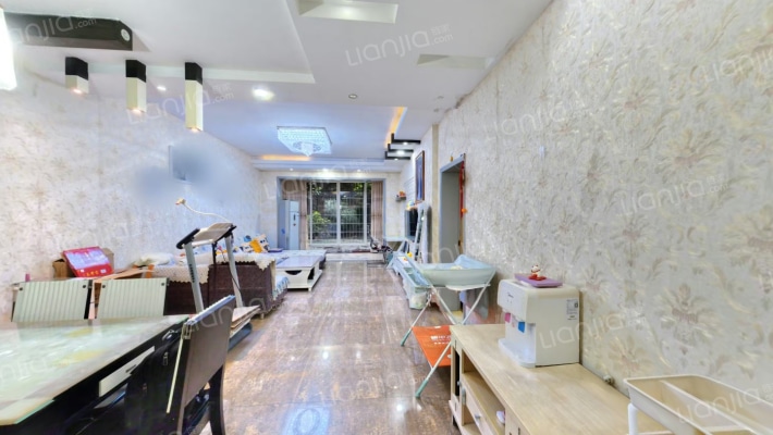 山水嘉年华二手房实景图