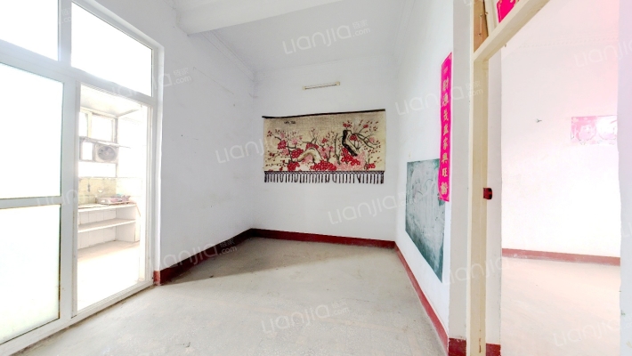 中铁十一局集团有限公司教育培训中心二手房实景图