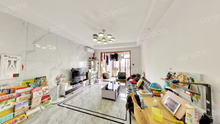 绿苑新城三组团二手房实景图