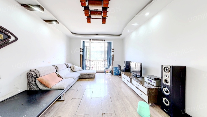 南阳小区二手房实景图