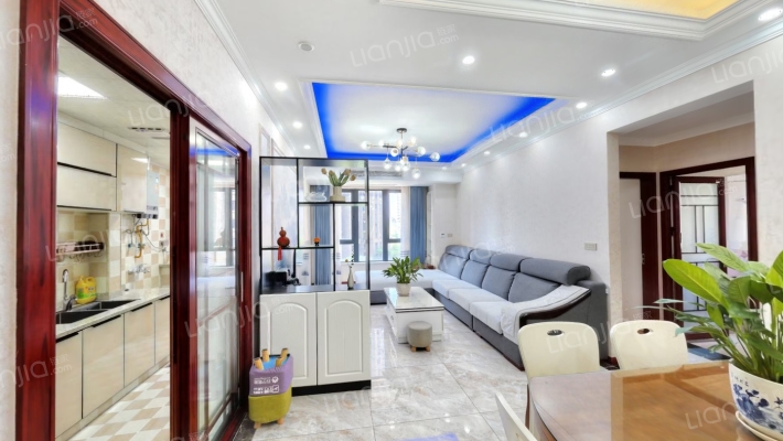 恒大绿岛新城D区二手房实景图