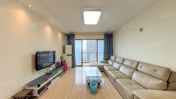 东和城二手房实景图