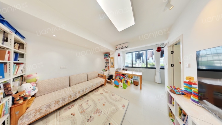 国防计量站小区二手房实景图