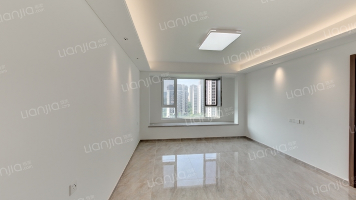 保利时代C12区二手房实景图