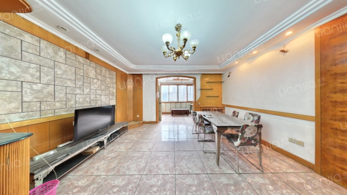 育才小区二手房实景图