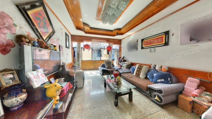 景杉路620-624号二手房实景图