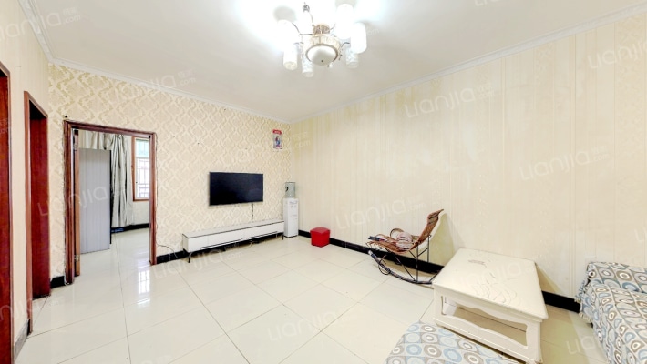 颐苑小区二手房实景图