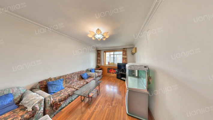 环友里二手房实景图