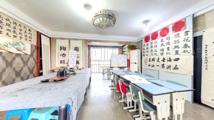 东山国际新城C区二手房实景图