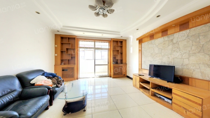 槐林新村 3室2厅 南 北-客厅