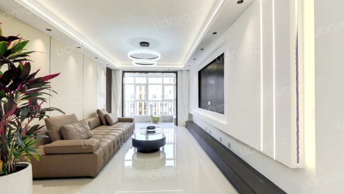 鸿盛凯旋门二手房实景图