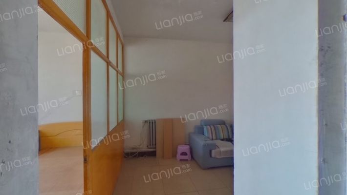 六二社区联纺西路142号院二手房实景图