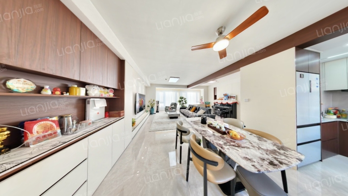 鲁商金茂观海印象二手房实景图