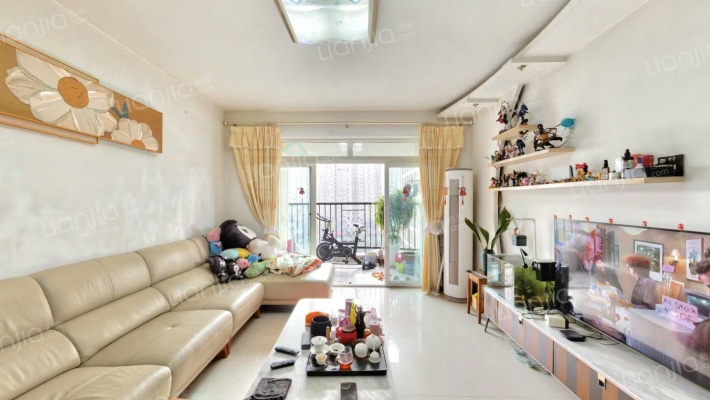 保利香槟花园D区二手房实景图